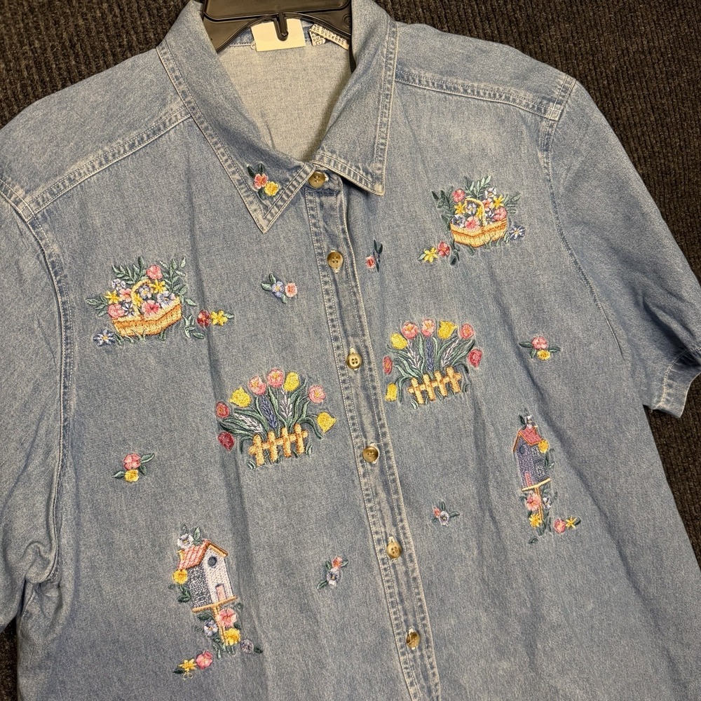 Bobbie Brooks Embroidered Garden Birdhouse Denim Button Up Shirt Women's 22-24W